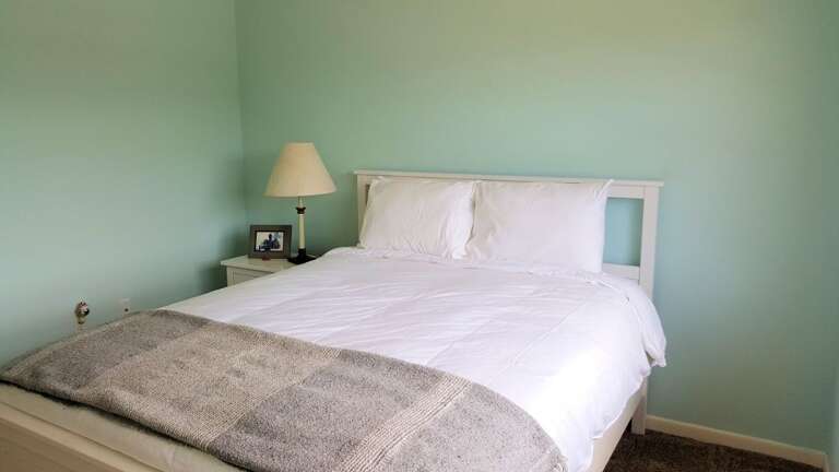 queenbed1 queenbed1