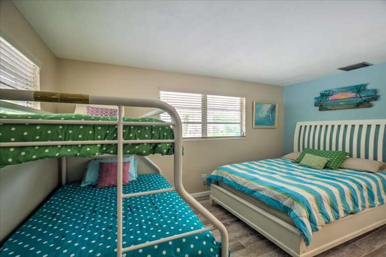 Guest Bedroom Guest Bedroom