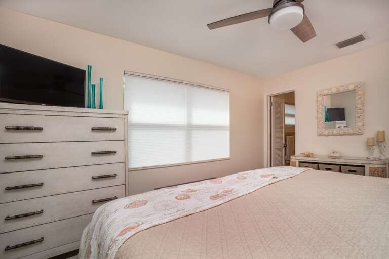 Master bedroom again