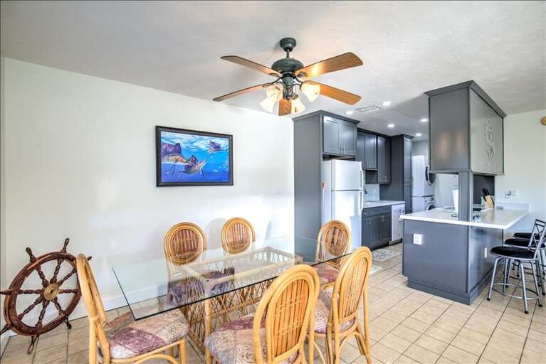 Dinign to kitchen Dinign to kitchen