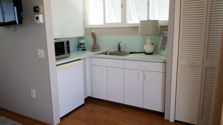 top floor bedroom bar