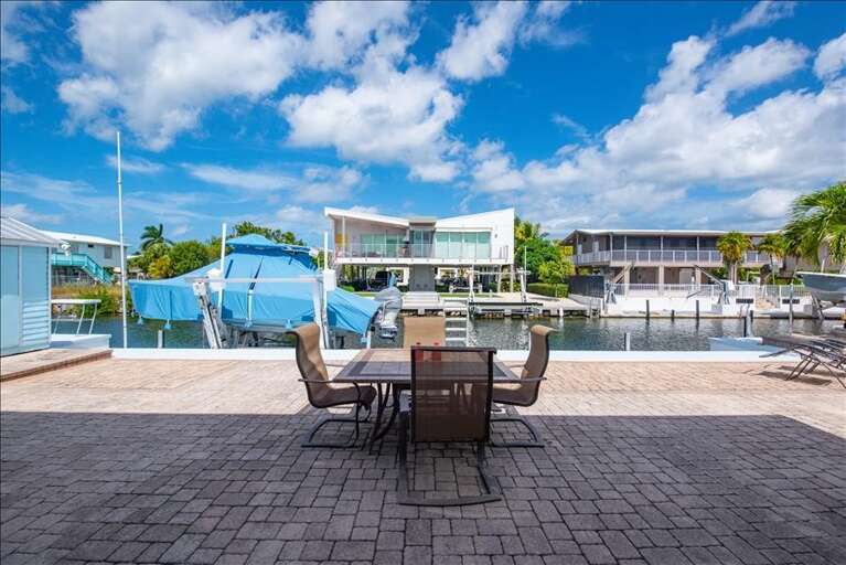 Out Door Entertainment