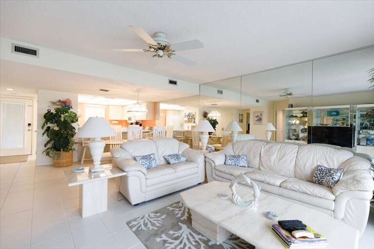 Living Area Living Area