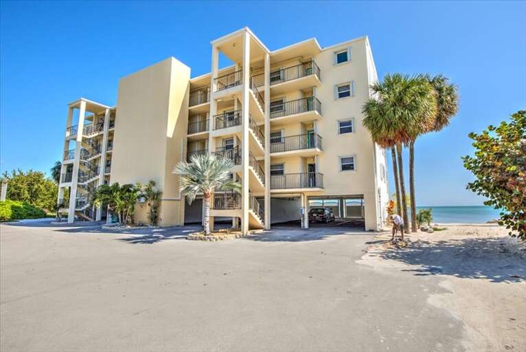 Small Complex Small Complex