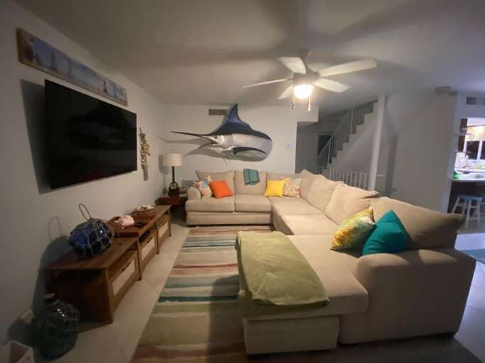 Upstairs Living Area