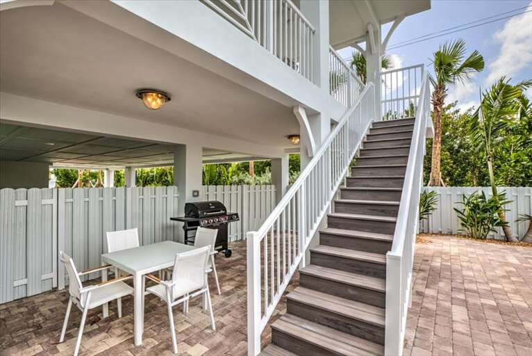 Steps up the back Steps up the back