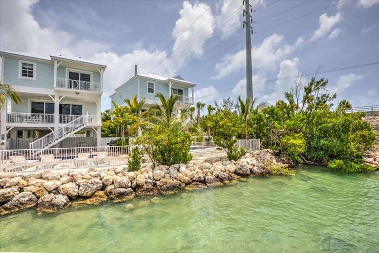 Unit to the right Unit to the right