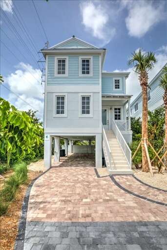 Covered Parking Covered Parking