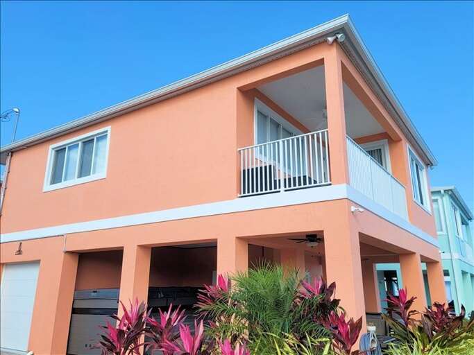 House side House side