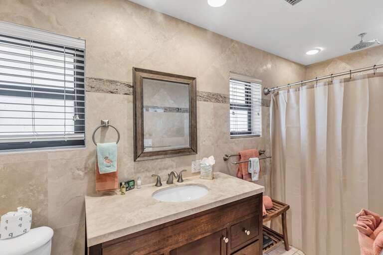 Master Bathroom Master Bathroom