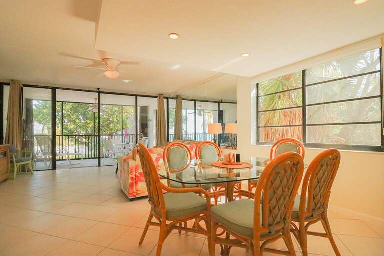 Dining room & living area Dining room & living area