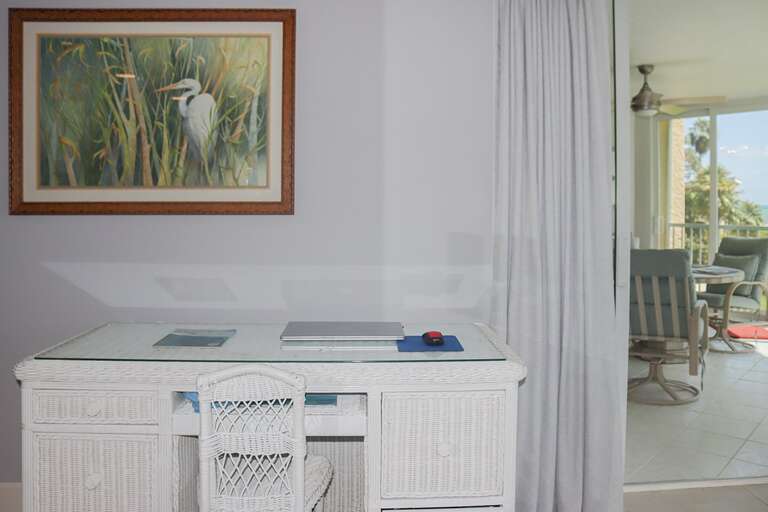 Master Bedroom Desk Master Bedroom Desk