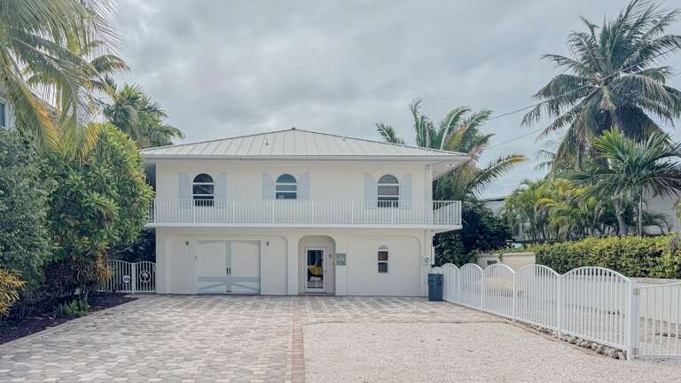 Plantation Shores Dr