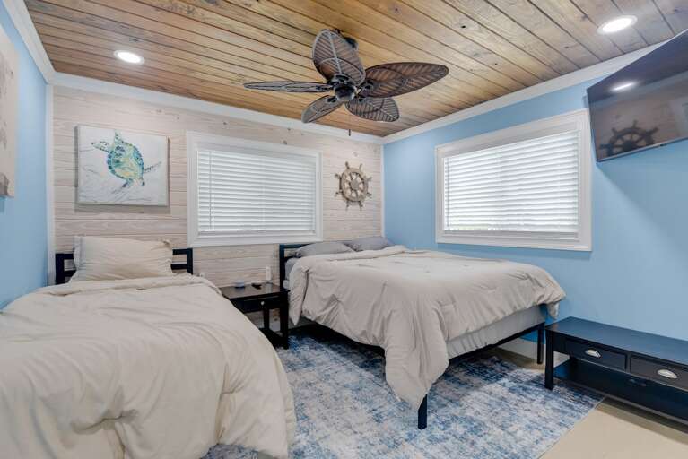 Guest bedroom 1