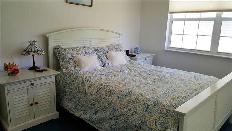 Guest bedroom 2