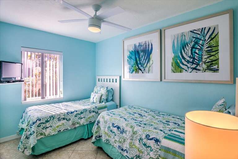 Twin Bedroom Twin Bedroom