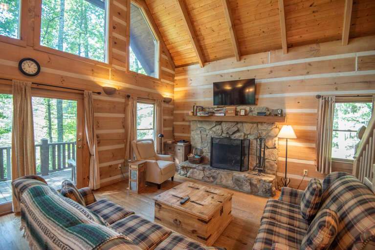 Soaring ceilings and oversized windows...