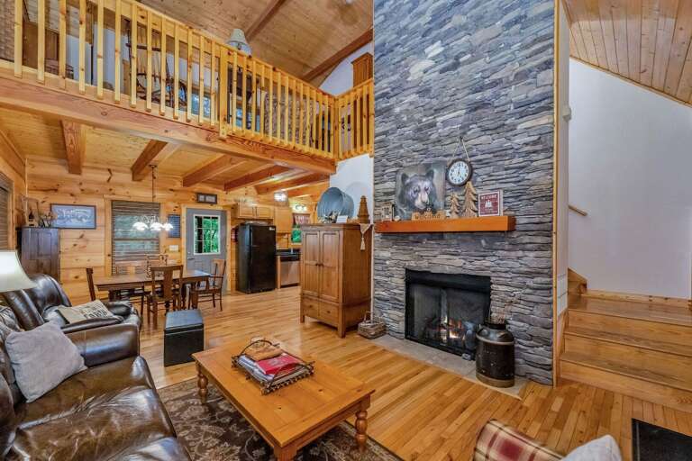 Gas fireplace in the cozy living room... Gas fireplace in the cozy living room...