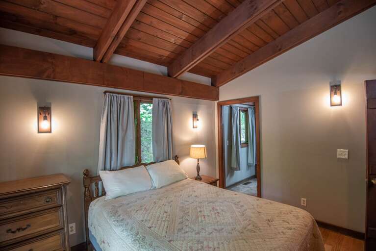Those wood vaulted ceilings all part of the overall aesthetics... Those wood vaulted ceilings all part of the overall aesthetics...