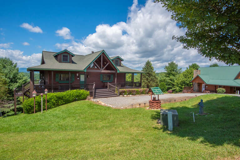 Cloud Rise in Piney Creek North Carolina.