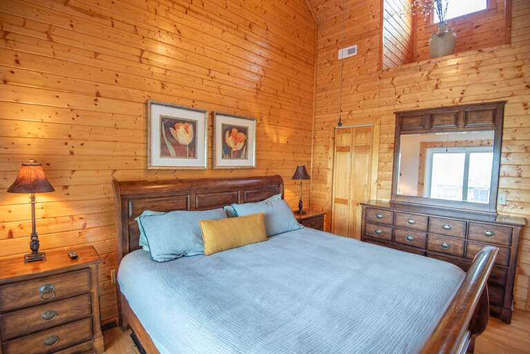 King master bedroom...