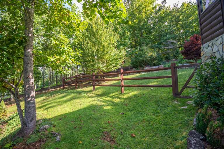 Grounds to roam... Grounds to roam...