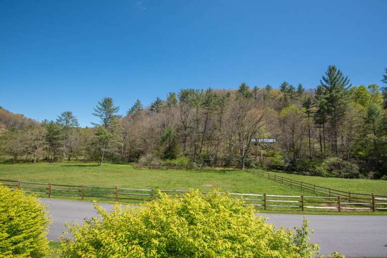 You can almost see a neighbor...