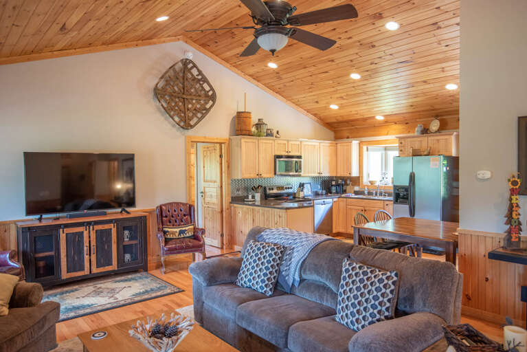 Open layout for entertaining everyone together...