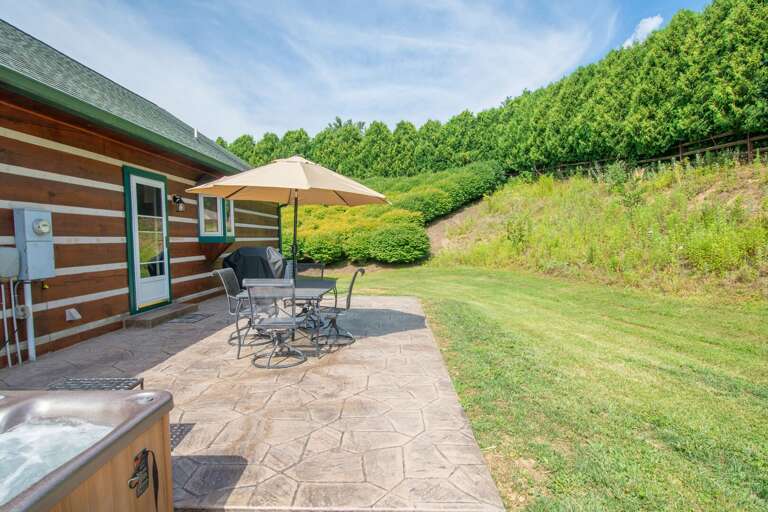 Private back yard with hot tub...