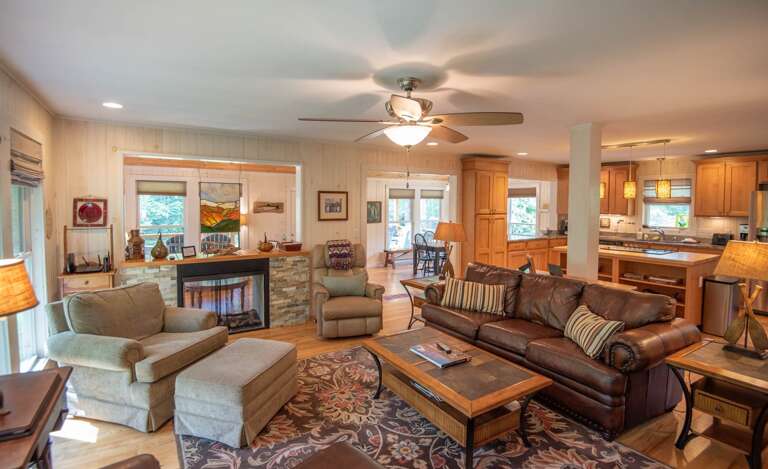 First glimpse of the two sided fireplace...