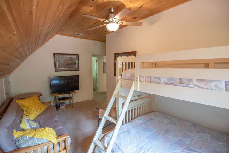 Single over Full bed...