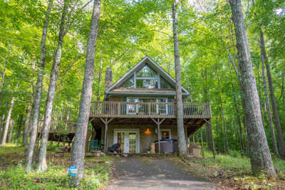 Tulip Tree Chalet - Crumpler