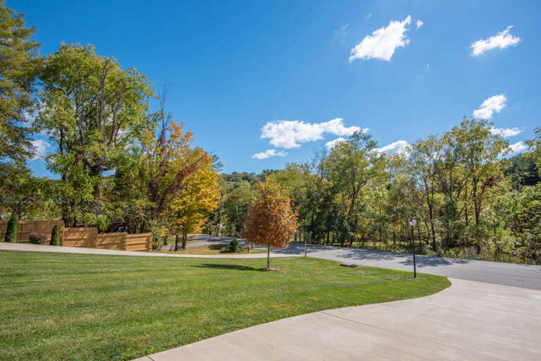 New neighborhood, new roads, easy High Country access!