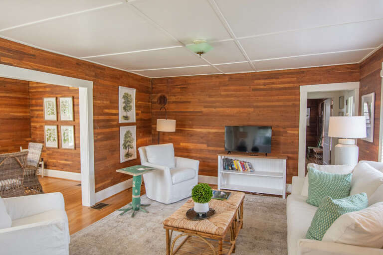 A modern take on a 1936 farmhouse... A modern take on a 1936 farmhouse...