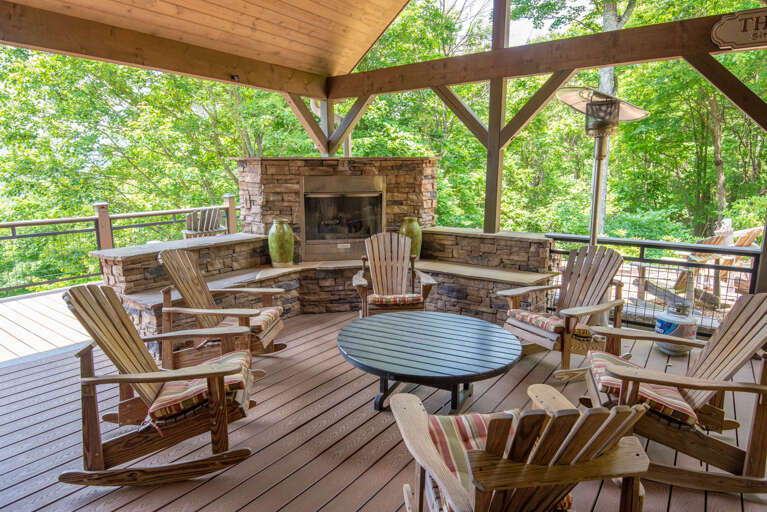 The epitome of mountain elegance and the experience you crave...