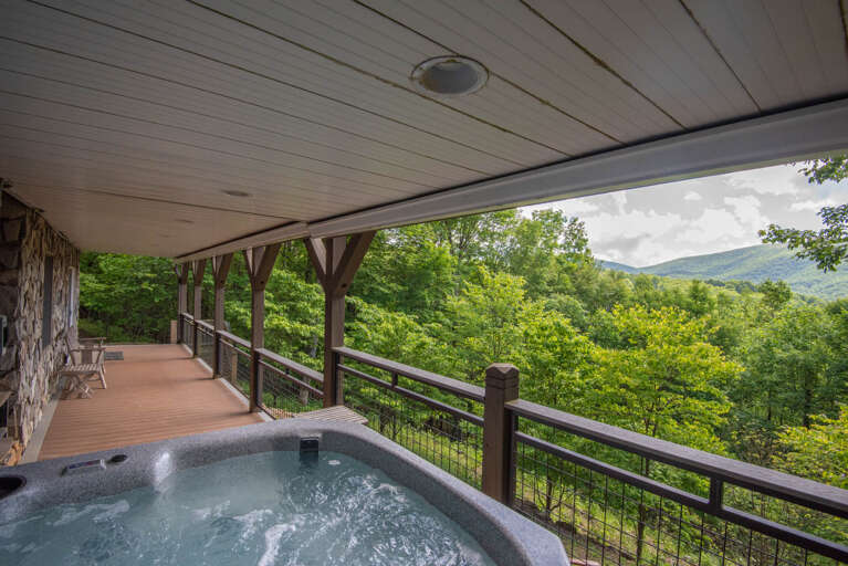 Huge open lower level deck...