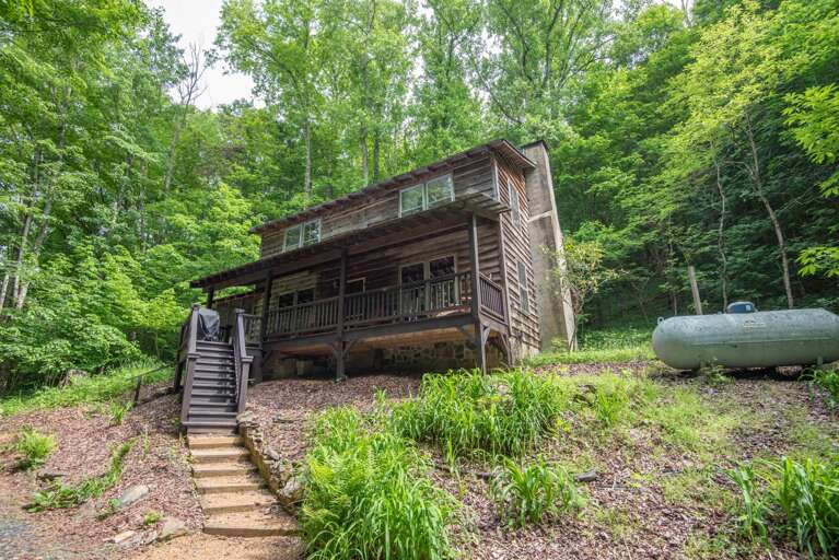 Welcome to Rustic Retreat... Welcome to Rustic Retreat...