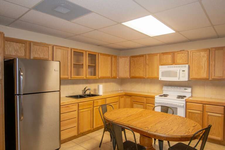 2nd full kitchen (downstairs)...