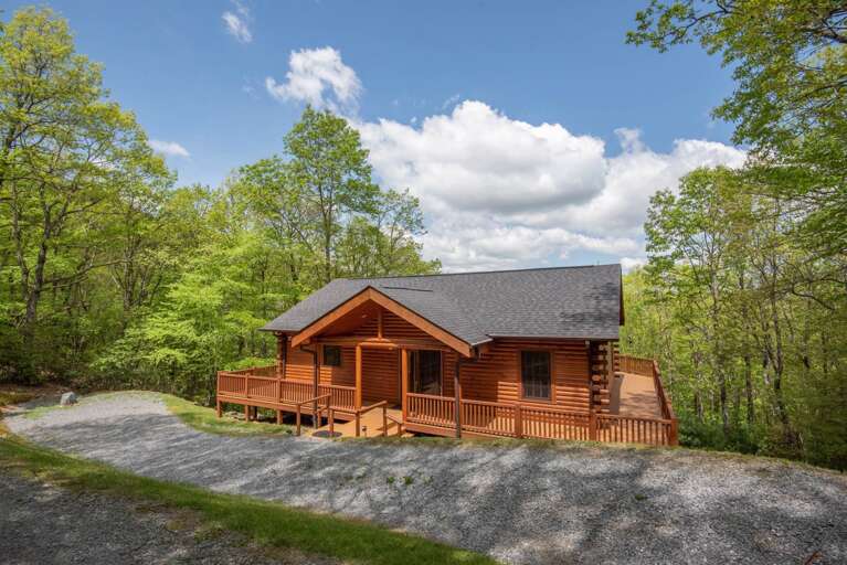 Welcome to your home away from home, Green Mountain Getaway, in Sparta NC.