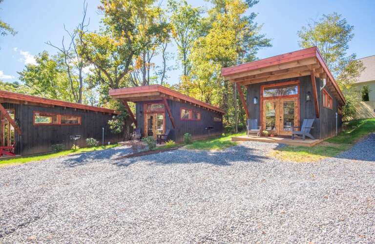 Make Mt. Whitney your next weekend getaway and stay a mile from downtown West Jefferson!