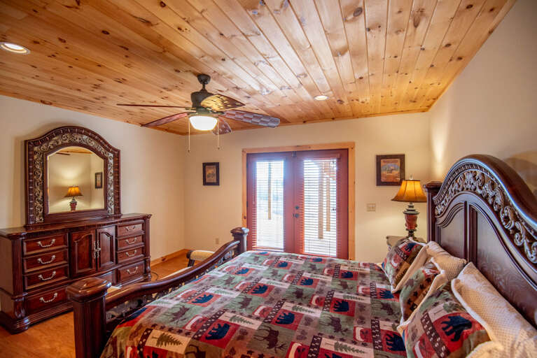 With direct access to the deck...