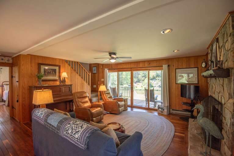 Seating for the whole family...