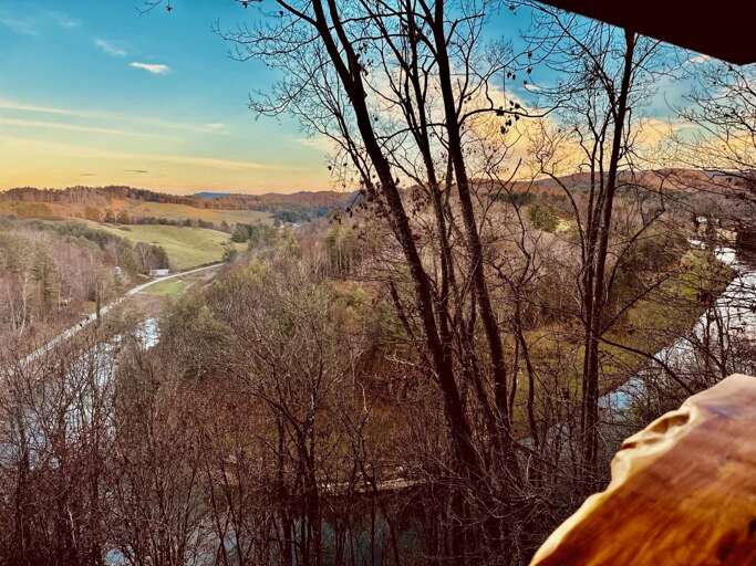 Hangover Ridge - Fleetwood Falls