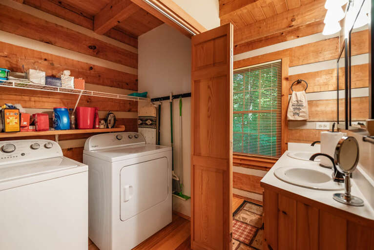 And washer/dryer...