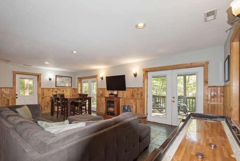 Lansing  Rental