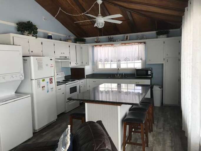 Zephyr Shores-Kitchen