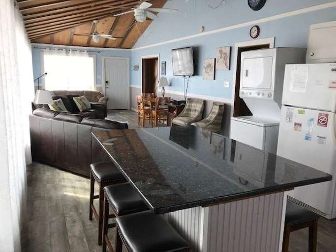 Zephyr Shores-Kitchen 