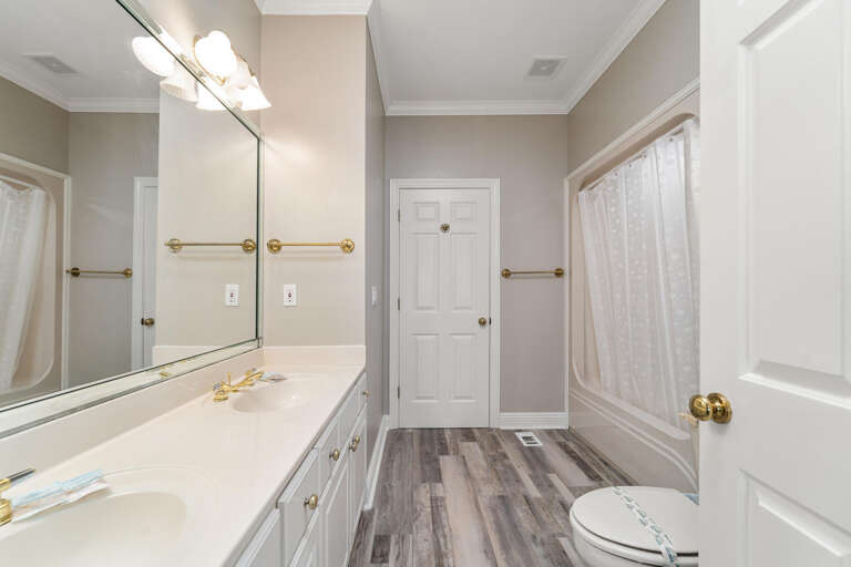 Jack and Jill Bathroom between Bdrm 1-2