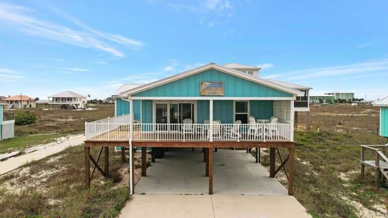 June Breeze- Gorgeous 4 bedroom