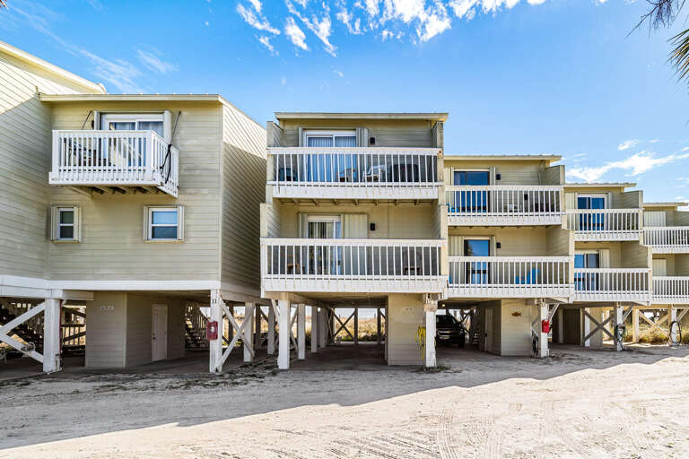 Sugar Shack Gulf Shores, AL 3 Bedroom Townhouse for 6 Guests